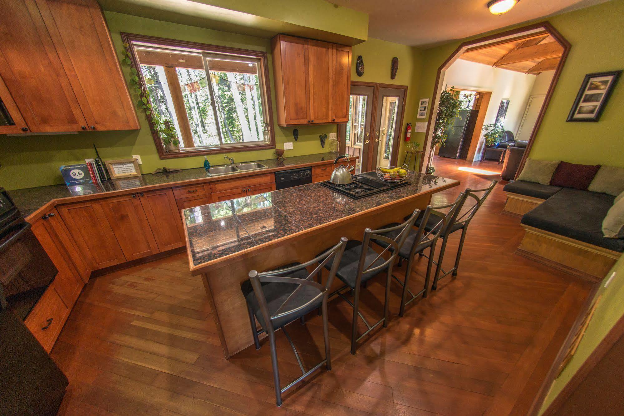 Sweetwater Lane Farm Villa Mount Currie Екстериор снимка